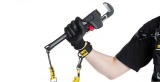 Absafe News - Tool lanyards - a must on the worksite
